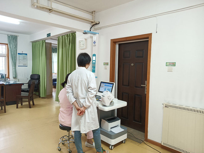 健康小屋一體機